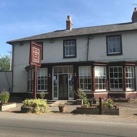 The Penruddocke Arms Bed & Breakfast Dinton  Dış mekan fotoğraf