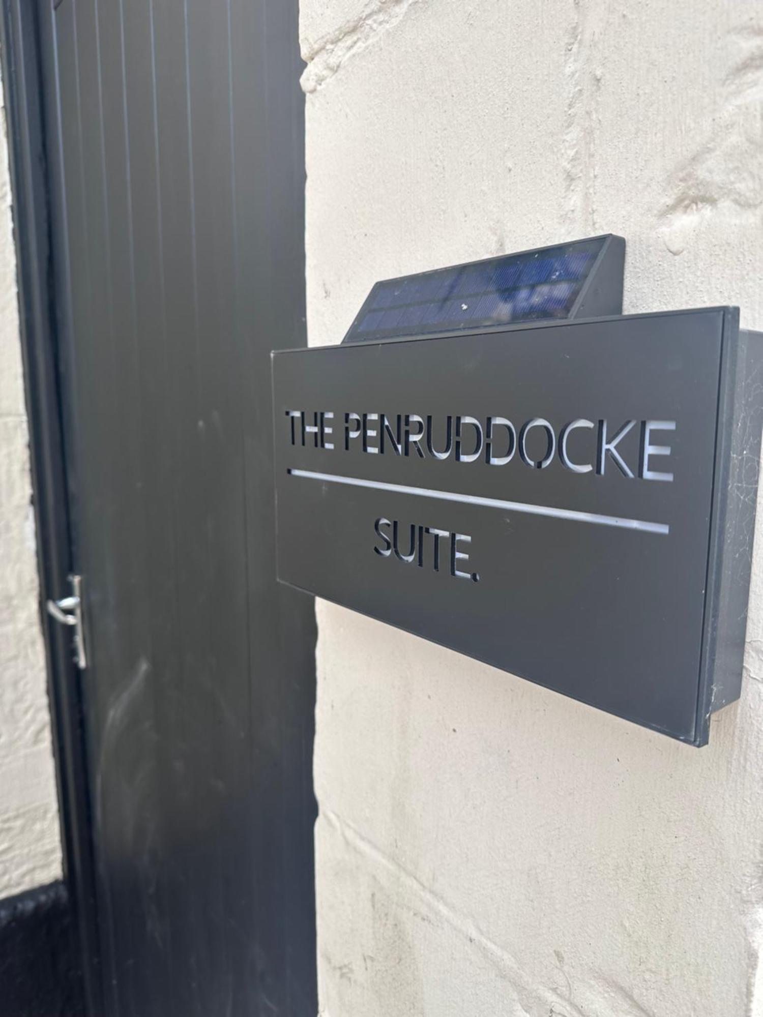 The Penruddocke Arms Bed & Breakfast Dinton  Dış mekan fotoğraf